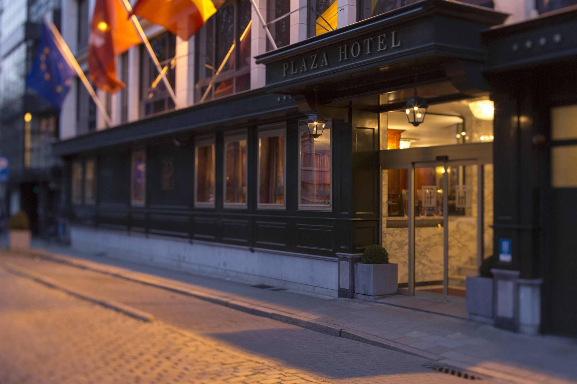 Leonardo Hotel Antwerp The Plaza Luaran gambar